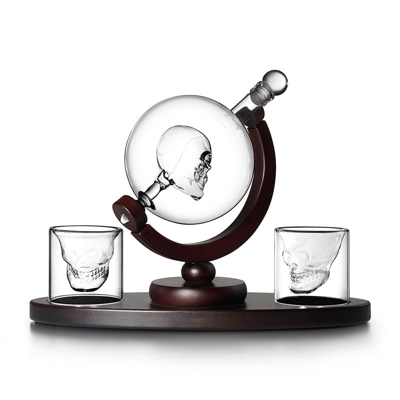 Skull Whisky/Spirit Decanter & Stand Set