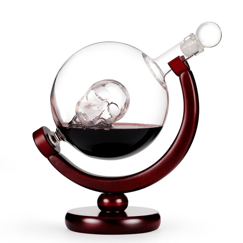 Skull Whisky/Spirit Decanter & Stand Set