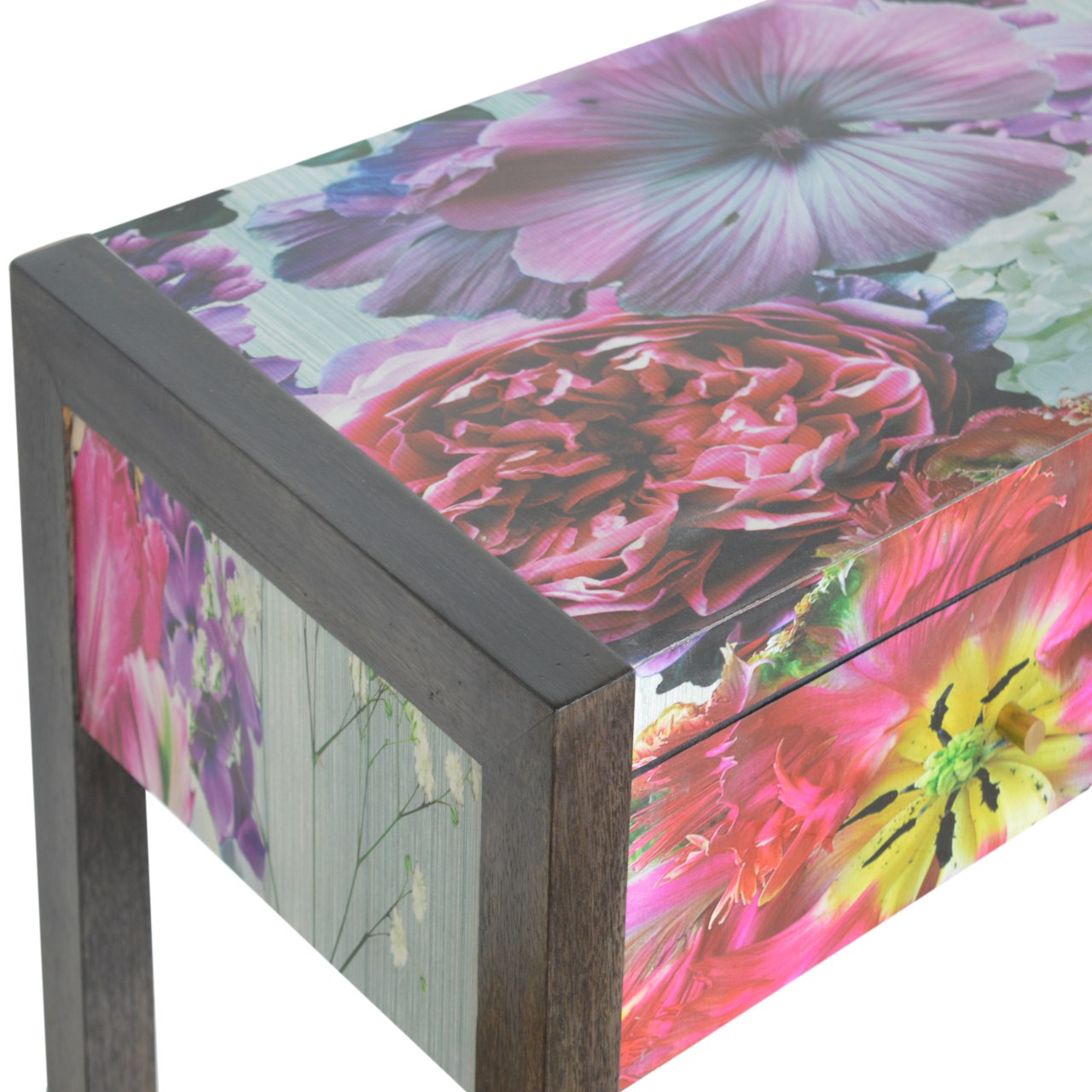 Avanti Mayfair Lady Console Table - mancavesuperstore